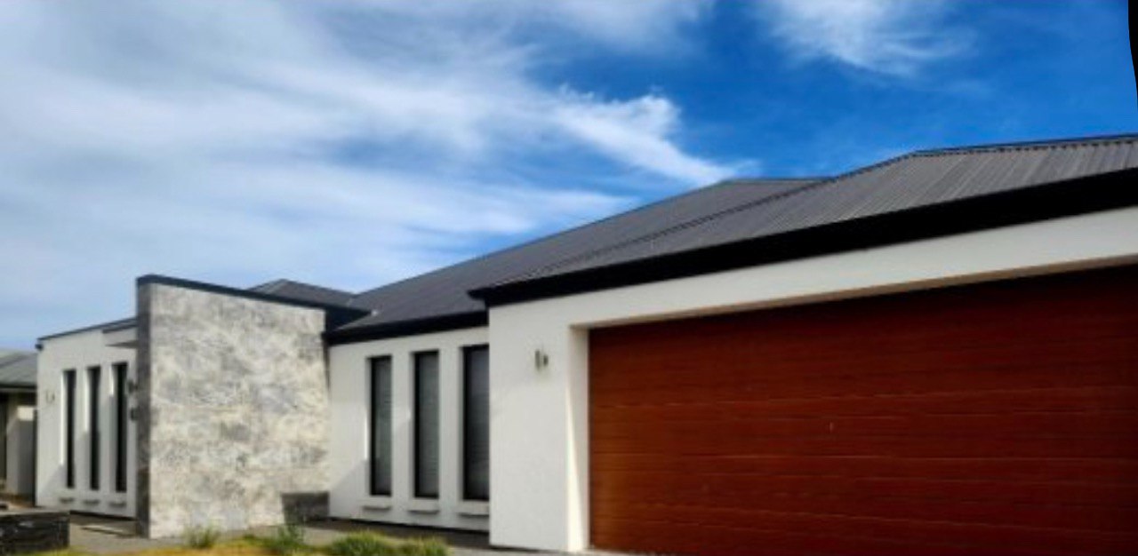 Interior painting Golden Grove - open plan living area repaint